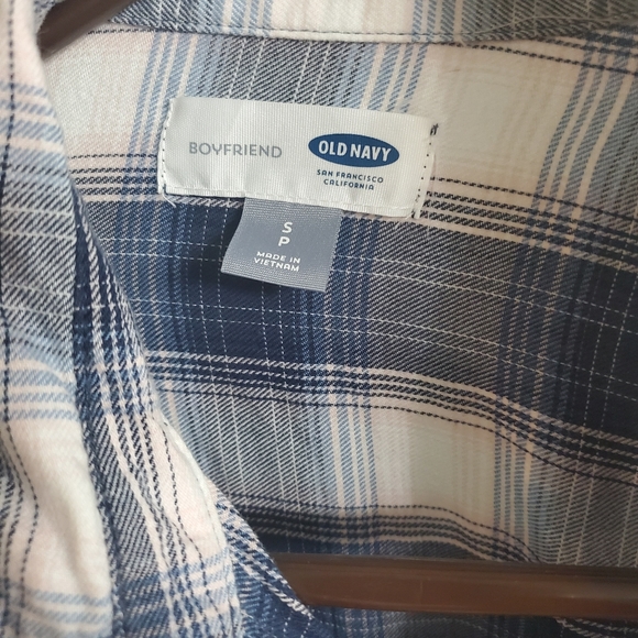 Soft flannel button down - Picture 2 of 2